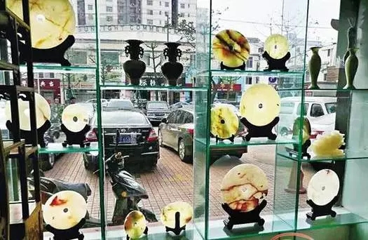 1503385806317045765.jpg