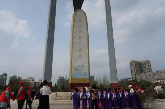 02-01.jpg