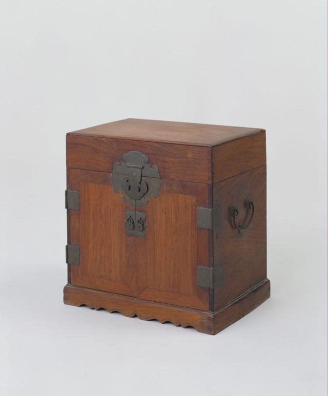 老红木家具最常用的七大鉴别方法!(超级实用)