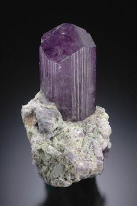 国家标准:45种宝石鉴别图文详解(二)!(最常用宝石鉴藏知识) 国家标准:45种宝石鉴别图文详解(二)!(最常用宝石鉴藏知识)