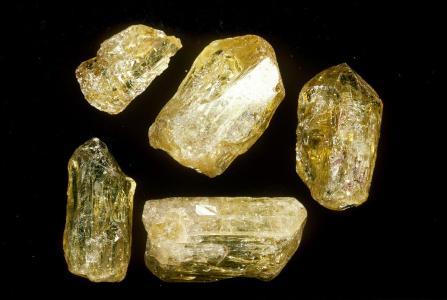 国家标准:45种宝石鉴别图文详解(二)!(最常用宝石鉴藏知识) 国家标准:45种宝石鉴别图文详解(二)!(最常用宝石鉴藏知识)