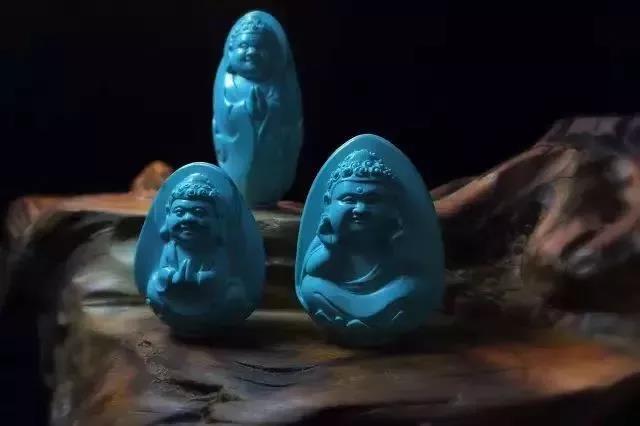 四大经典文玩配饰:绿松,蜜蜡,青金,南红最常用的鉴别方法! 四大经典文玩配饰:绿松,蜜蜡,青金,南红最常用的鉴别方法!