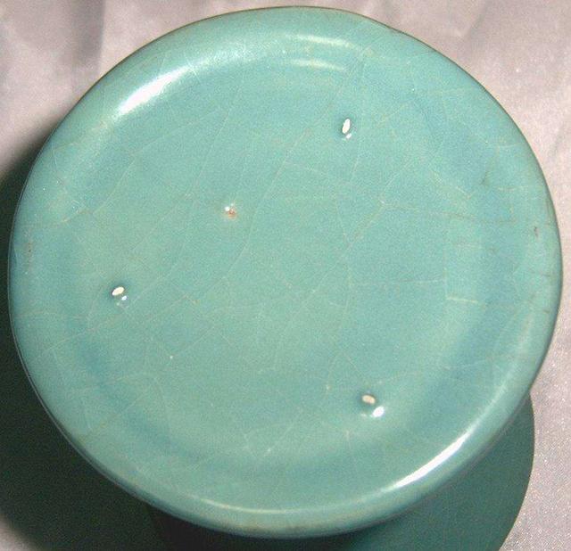 五大名窑之首——汝窑,最常用的辨伪方法大揭秘!(醍醐灌顶) 五大名窑之首——汝窑,最常用的辨伪方法大揭秘!(醍醐灌顶)